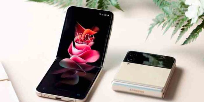 Samsung Galaxy Flip Z 3