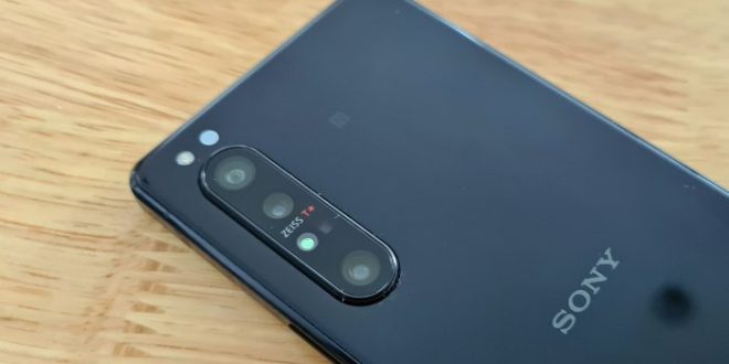 Sony Xperia V