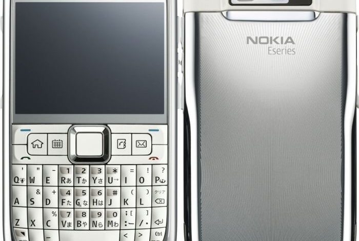 Nokia E71