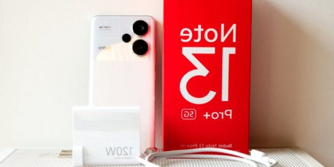 "Xiaomi Redmi Note 11 Plus: Smartphone Canggih dengan Kamera 108MP"