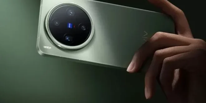"Xperia Mini: Smartphone Mungil dengan Fitur Lengkap"