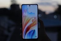 "KeUNGGULAN OPPO A16: Smartphone Ramah Kantong Gelan Performa Andal"