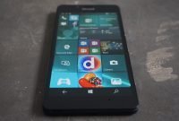 "Lumia 800: Smartphone Windows Phone Pertama Yang Menarik Perhatian"